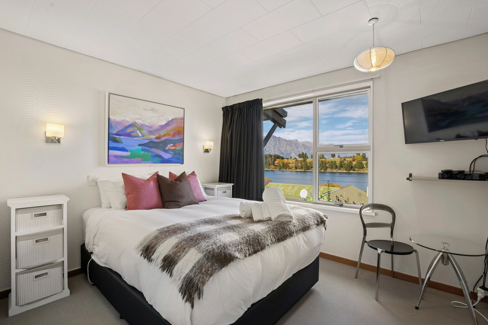 Photos of 19 Hobart Street