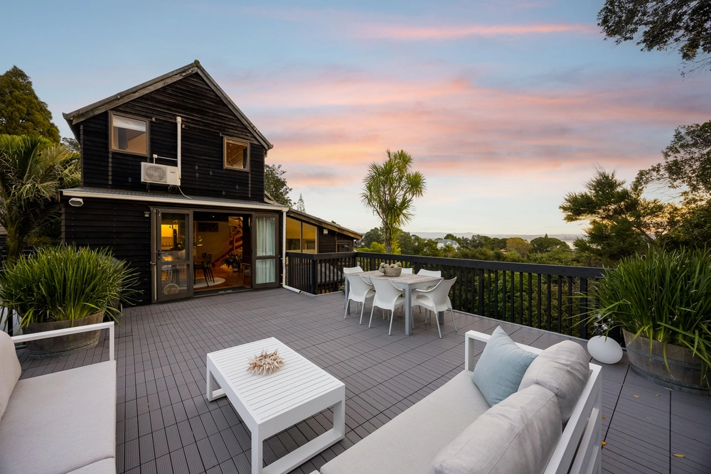 Photos of 7 Odin Place