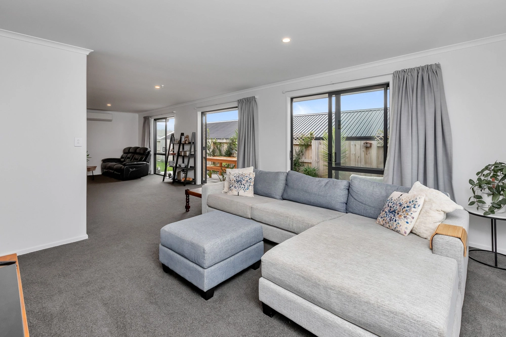 Photos of 128 Wairau Drive