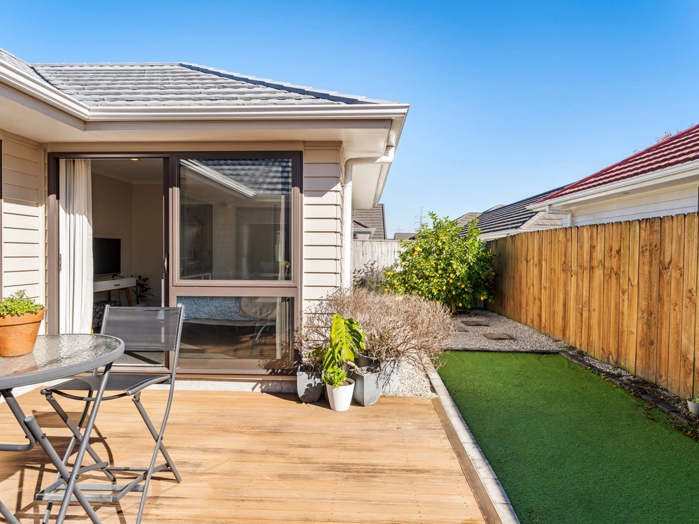Photos of 34 Tarapiroe Avenue