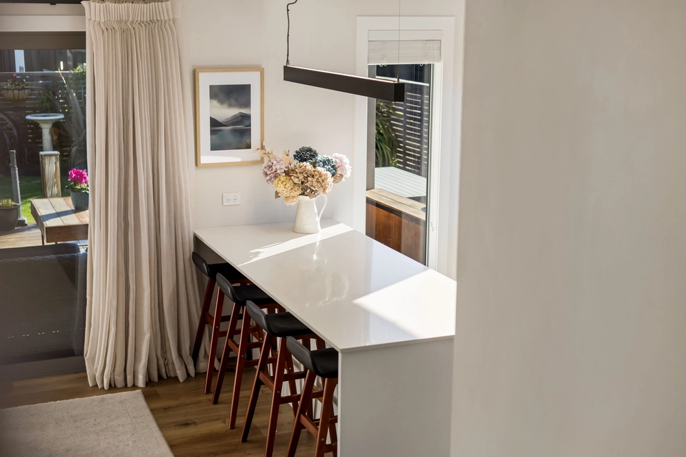 Photos of 15 Landsborough Lane