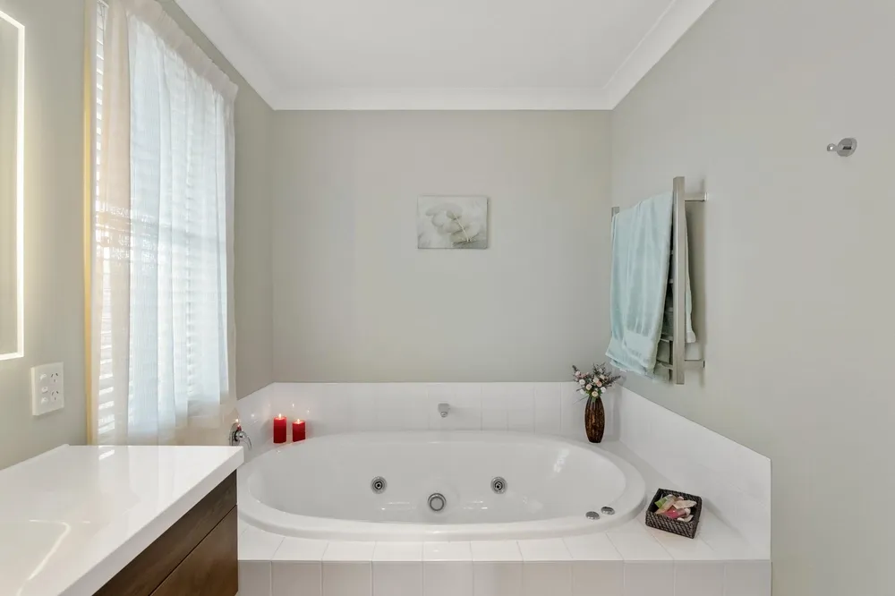 Photos of 3 Highland Brae