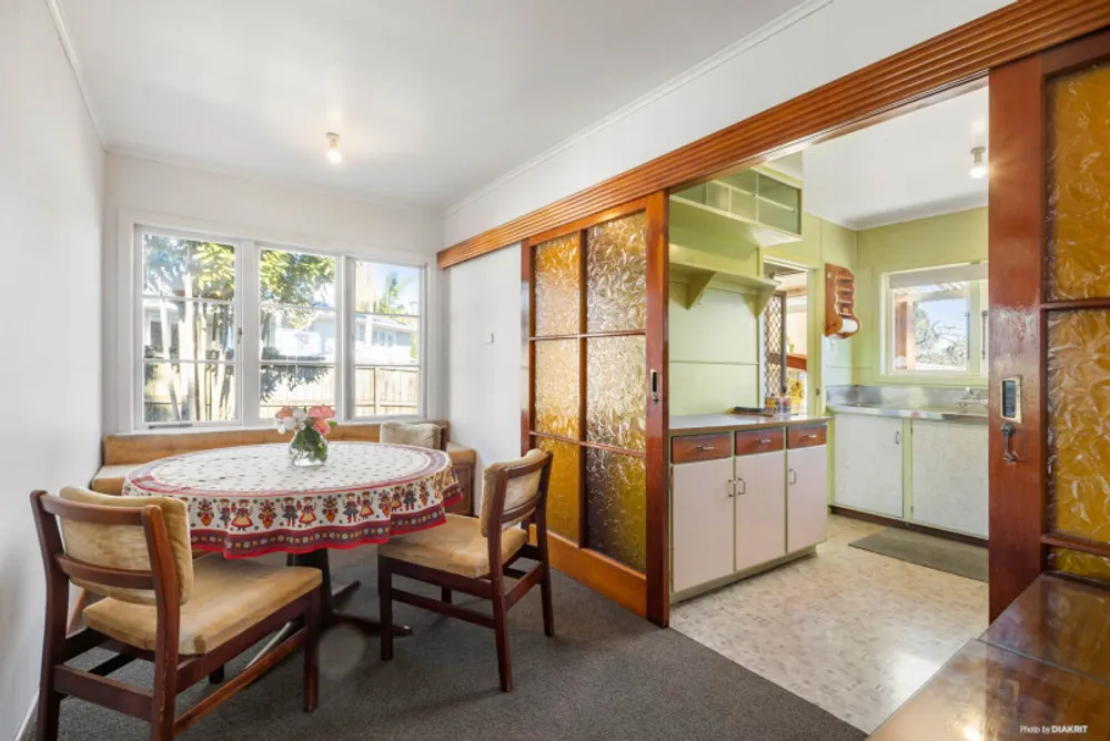 Photos of 4 Preston Avenue