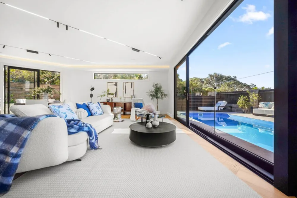 Photos of 61B Churchill Road
