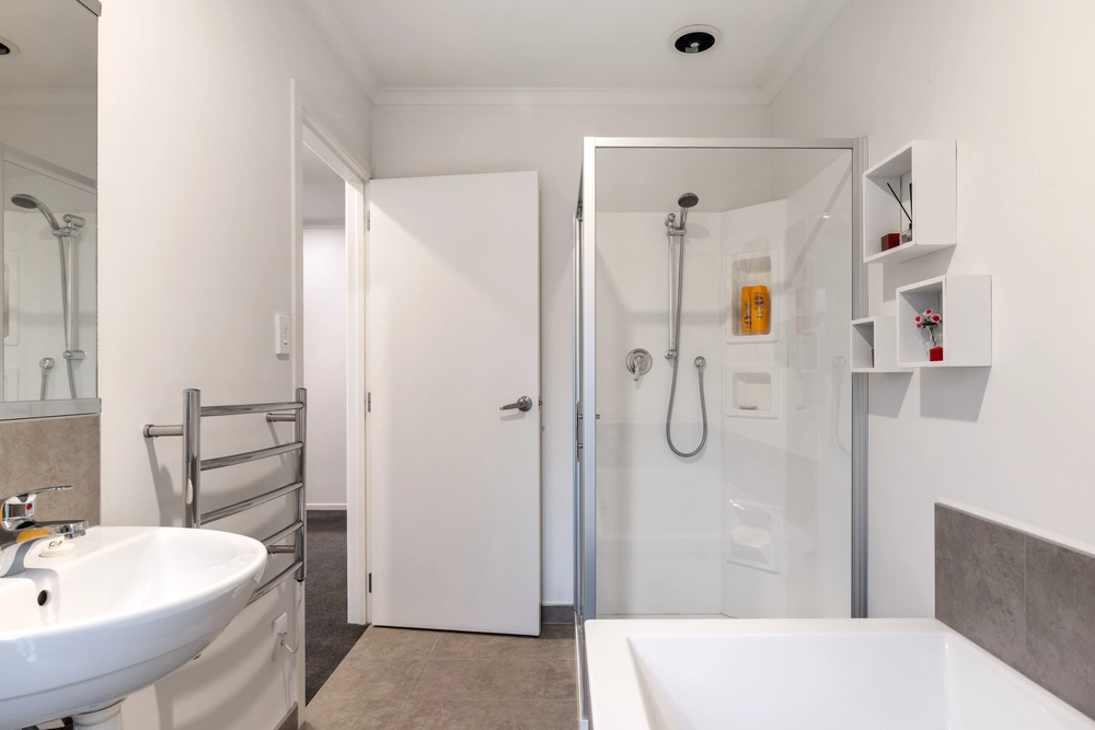 Photos of 12 Charteris Rise