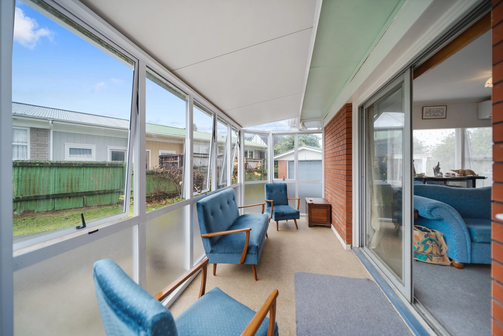 Photos of 21 Mason Avenue
