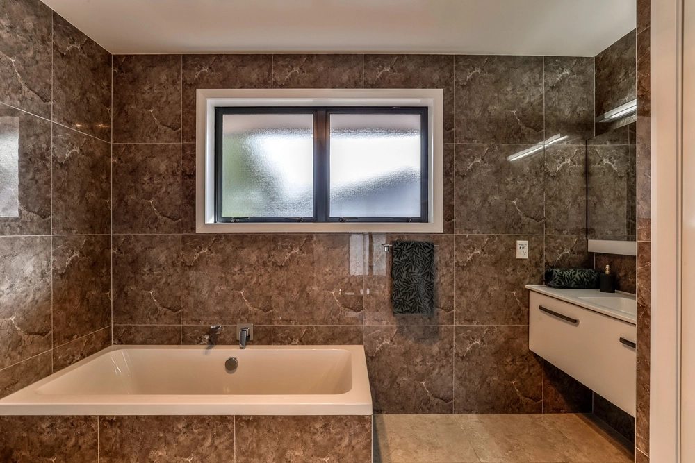 Photos of 88 Tiroroa Avenue