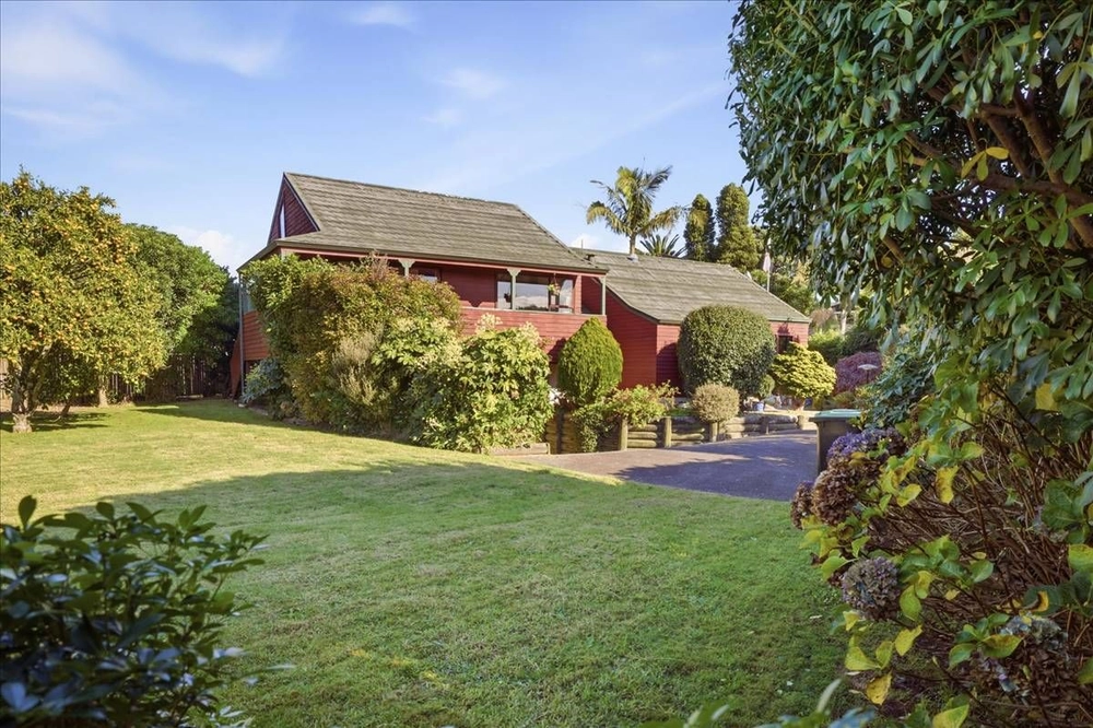 Photos of 28 Forrester Drive