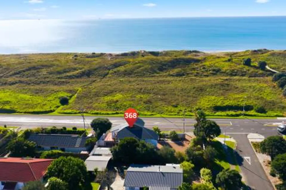 Photos of 368 Papamoa Beach Road