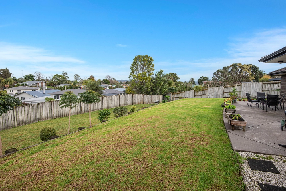 Photos of 18 North Crest Drive