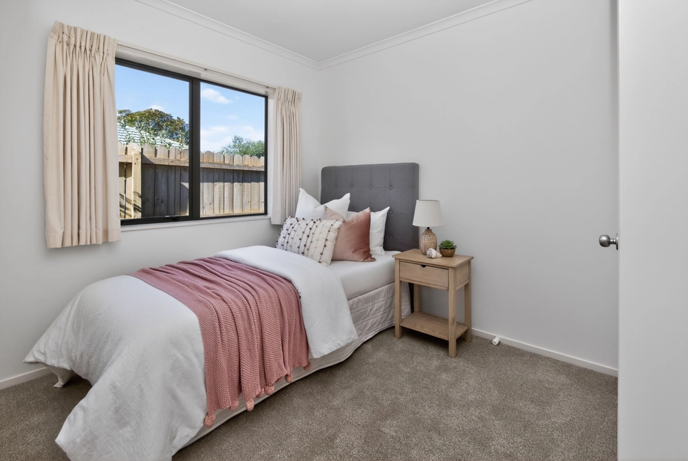 Photos of 6 Nier Place