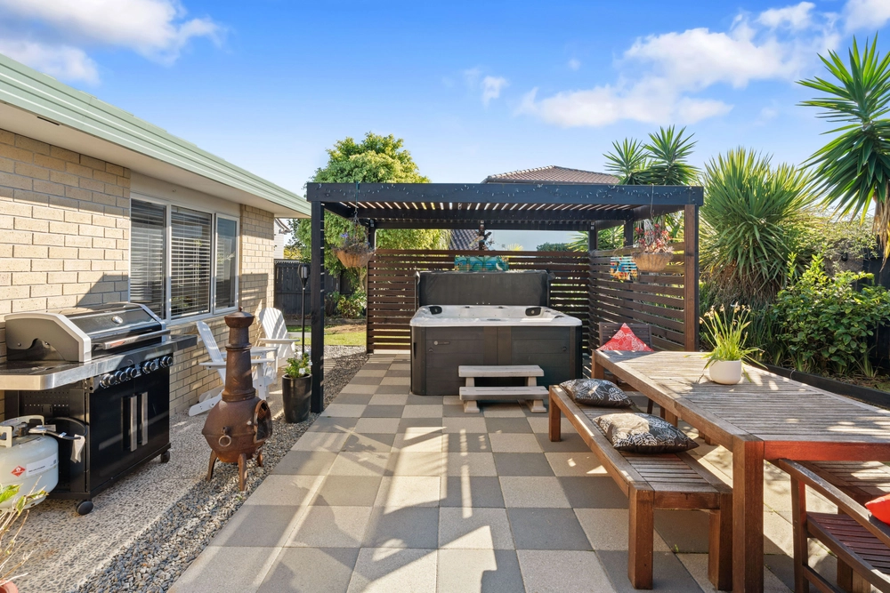 Photos of 235 Kilkenny Drive