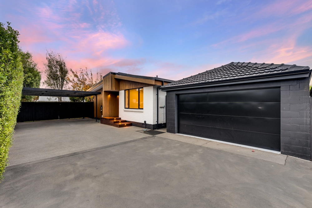 Photos of 25 Landsdowne Terrace