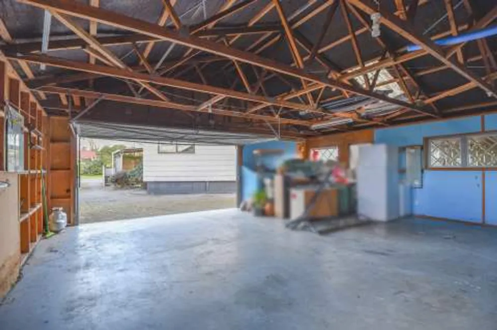 Photos of 48 Neri Crescent