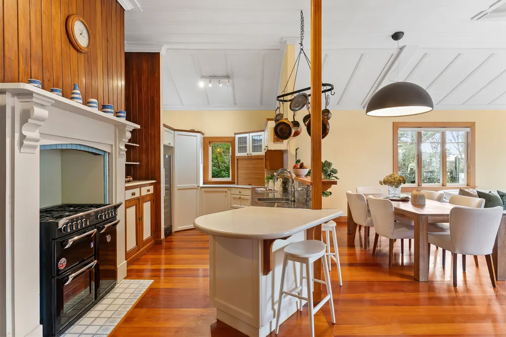 Photos of 1 Plunket Road