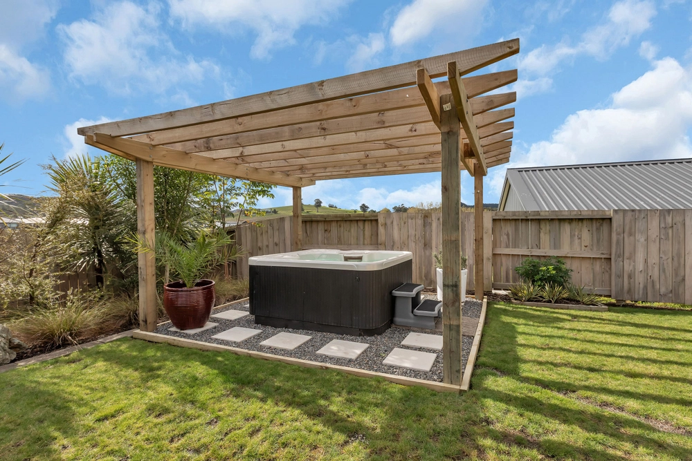 Photos of 128 Wairau Drive
