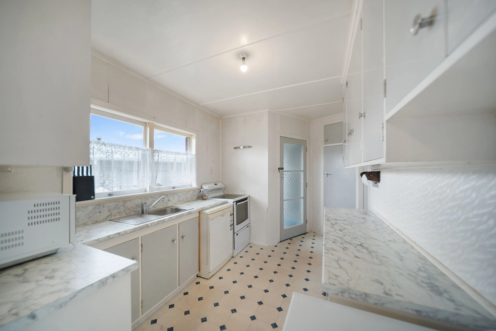Photos of 21 Mason Avenue
