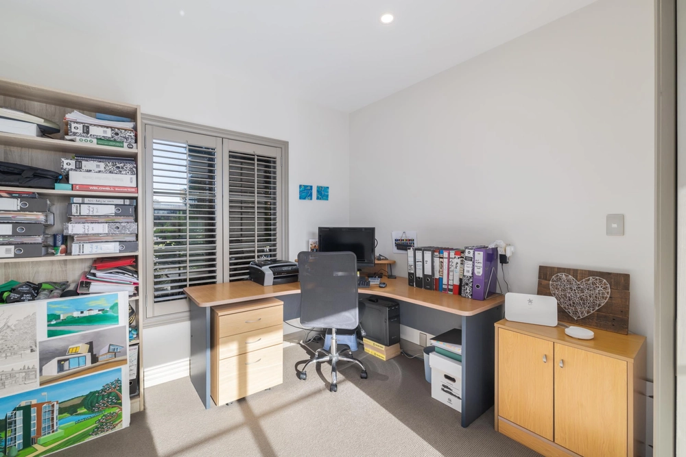 Photos of 130 Glenbogle Drive