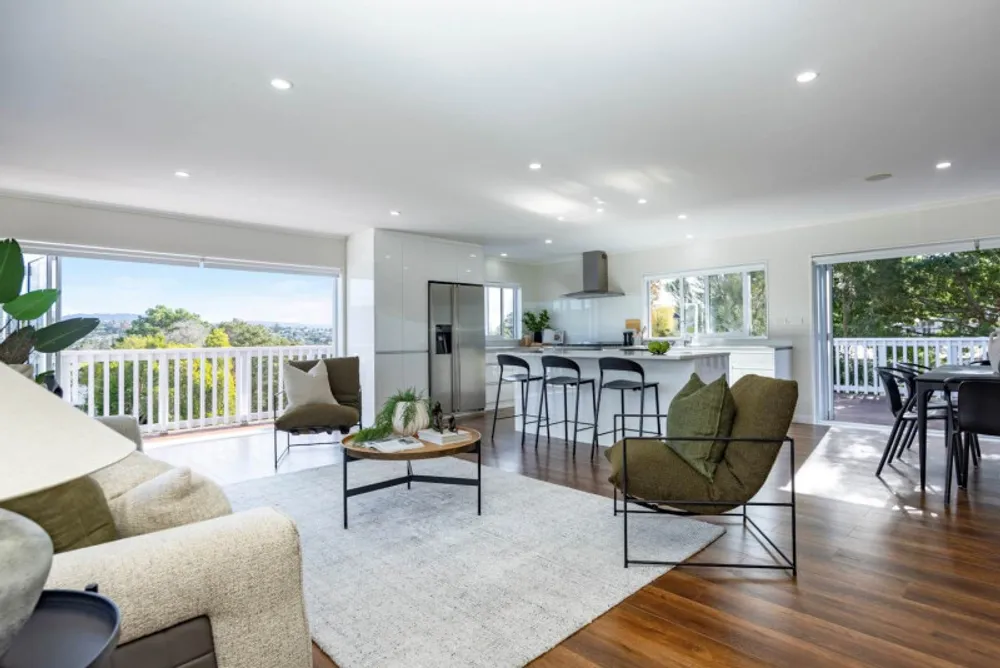 Photos of 106 Captain Scott Road
