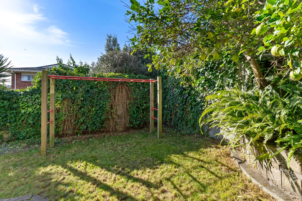 Photos of 64B Highland Park Drive