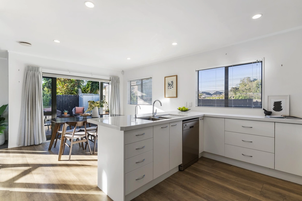 Photos of 64A Nelson Street