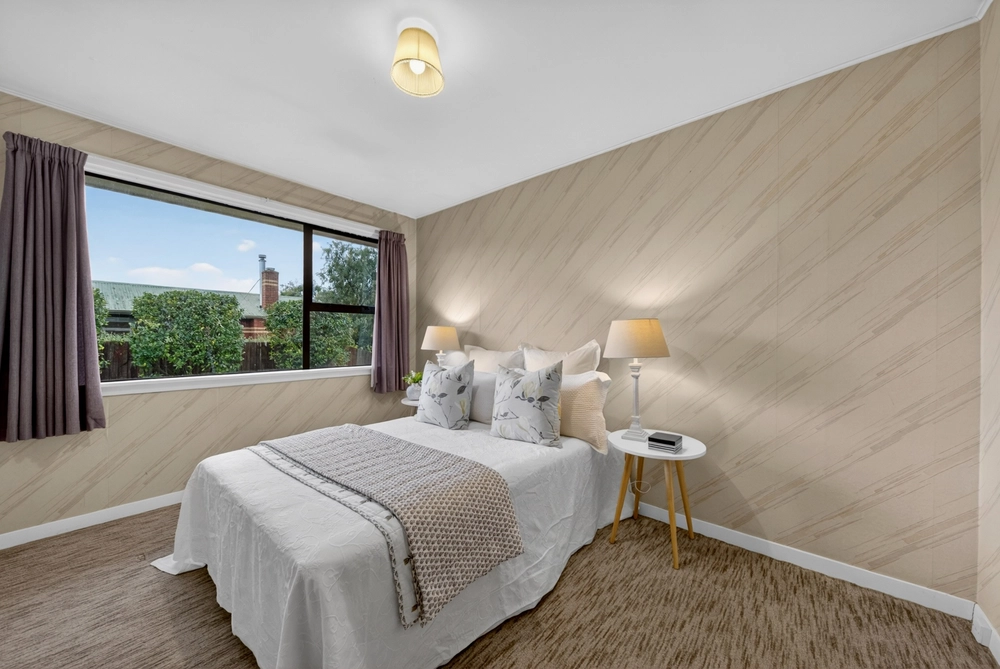 Photos of 70 Toorak Avenue