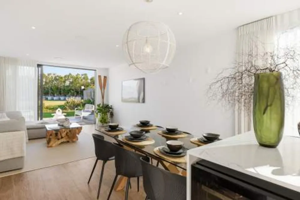 Photos of 33 Montia Close