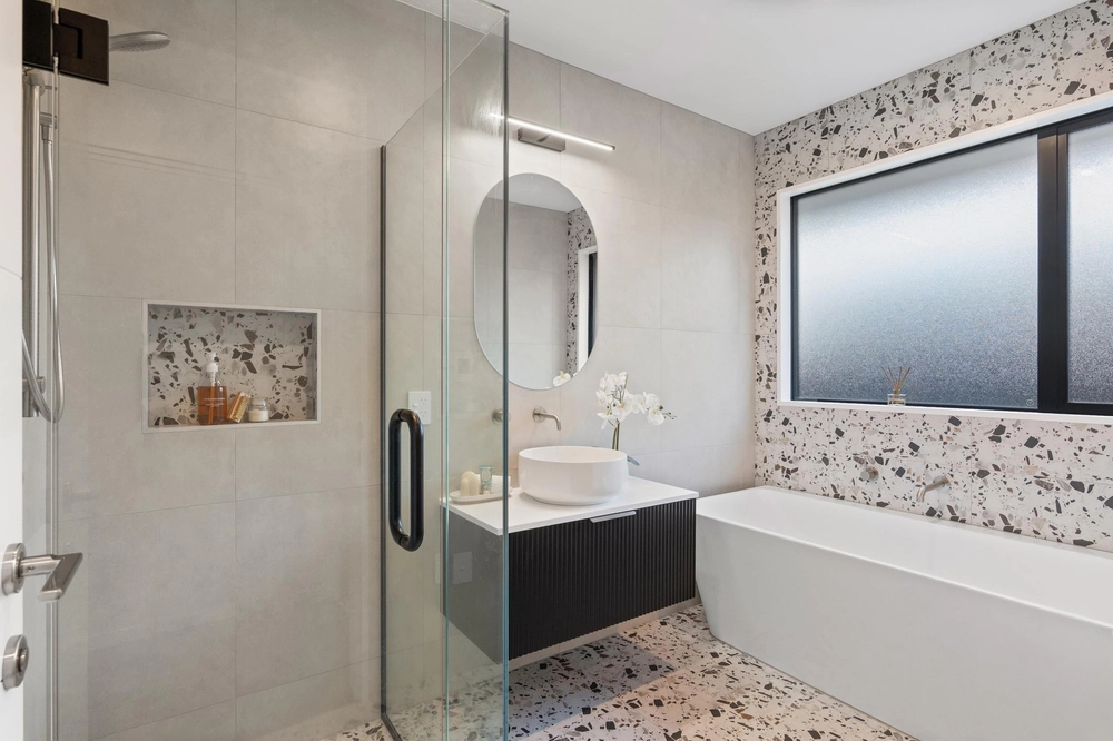 Photos of 6 Millstead Lane