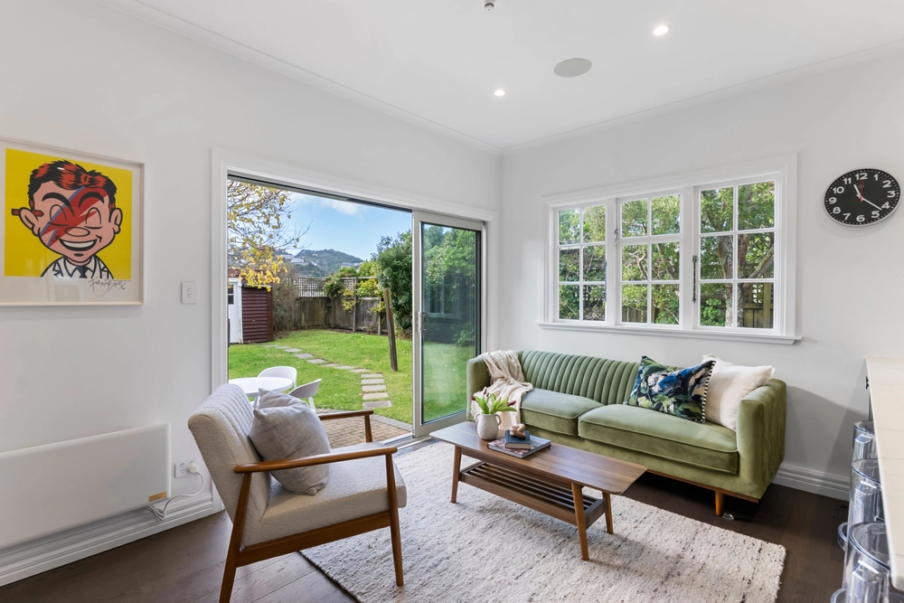 Photos of 15 Trelissick Crescent