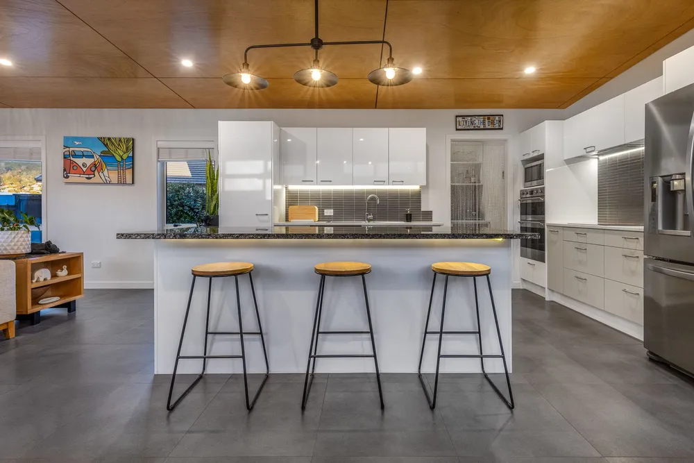 Photos of 39 Waipunahau Road
