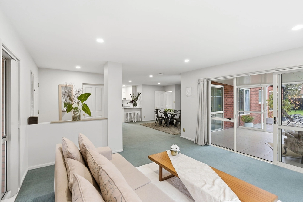 Photos of 18 Harvard Avenue