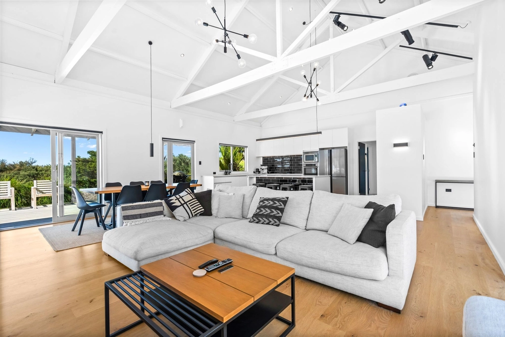 Photos of 27 Wainikau Lane