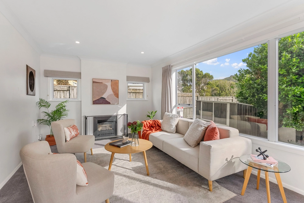 Photos of 74 Fraser Avenue