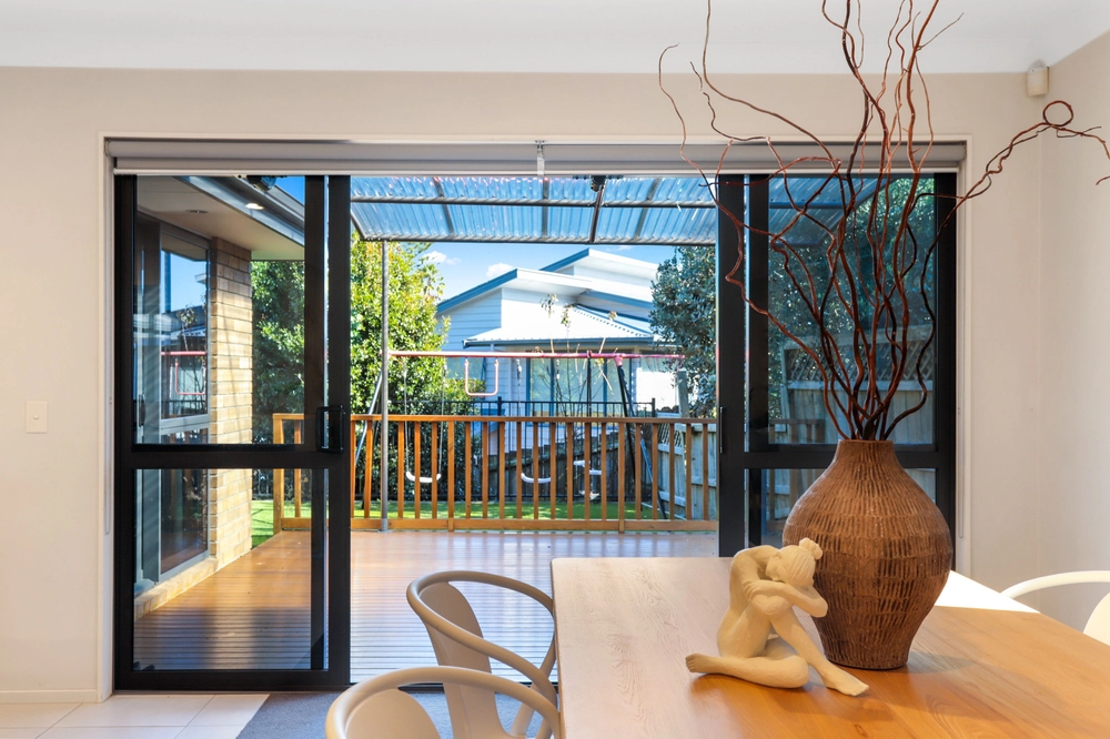 Photos of 16b Kinross Street