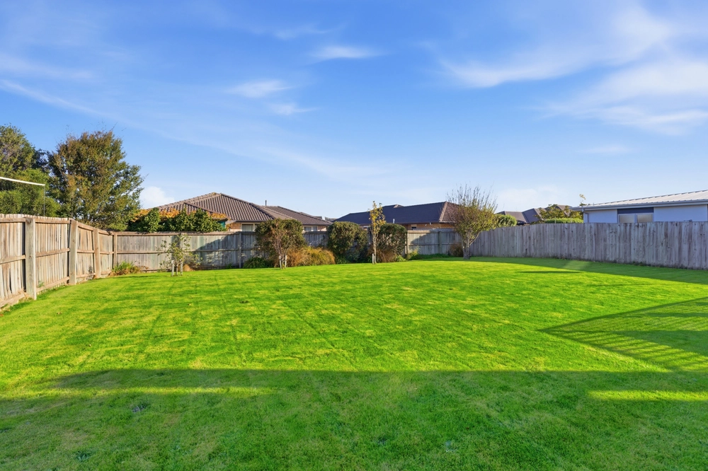 Photos of 49 Bibiana Street