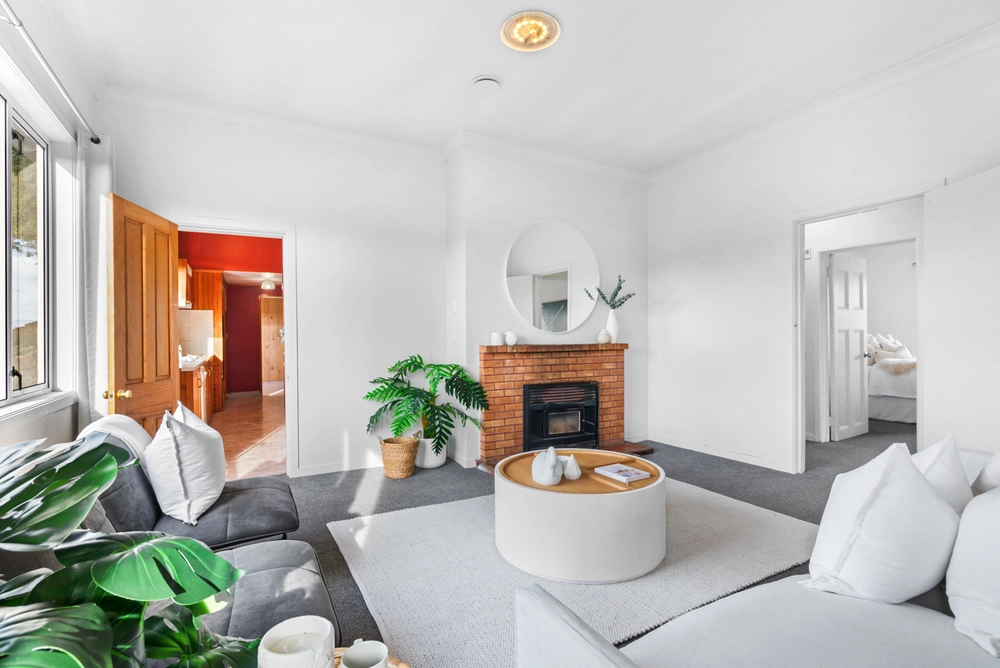 Photos of 988 Otaika Valley Road
