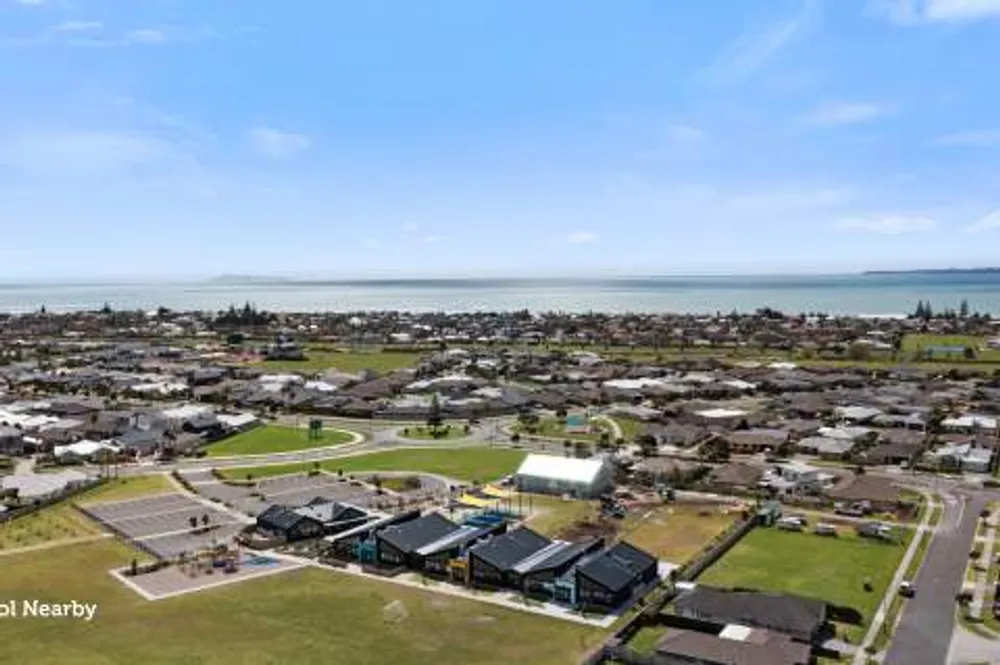 Photos of 47 Colpoma Close