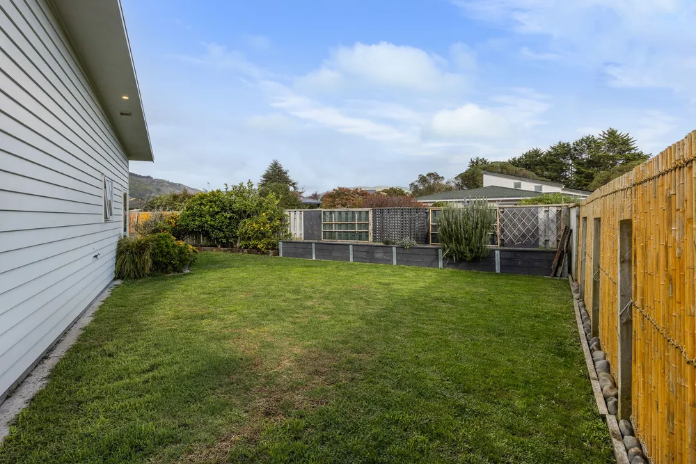 Photos of 39 Waipunahau Road