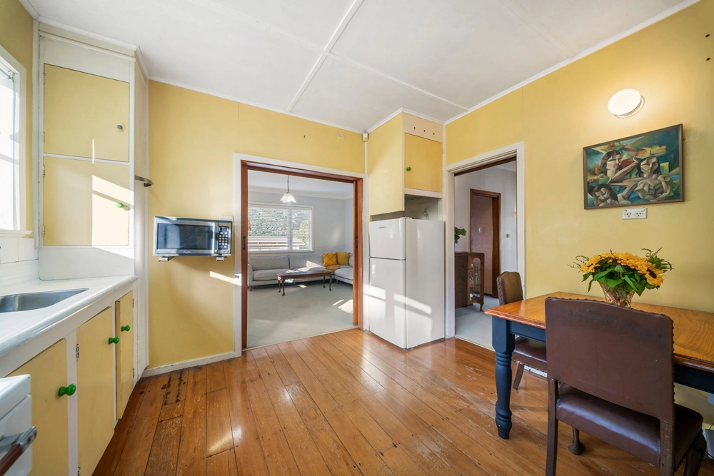 Photos of 48A Athens Road
