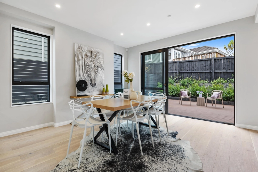 Photos of 16C Silverton Avenue