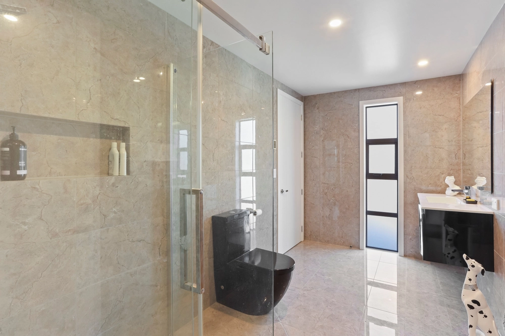 Photos of 25A Greenhaven Drive