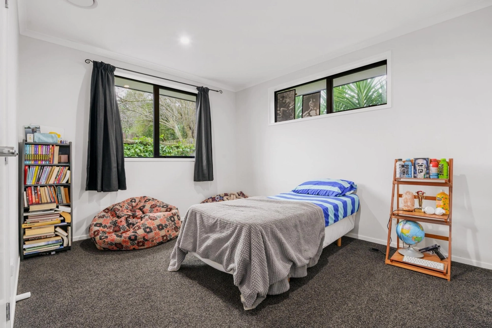 Photos of 1 Tupaea Place