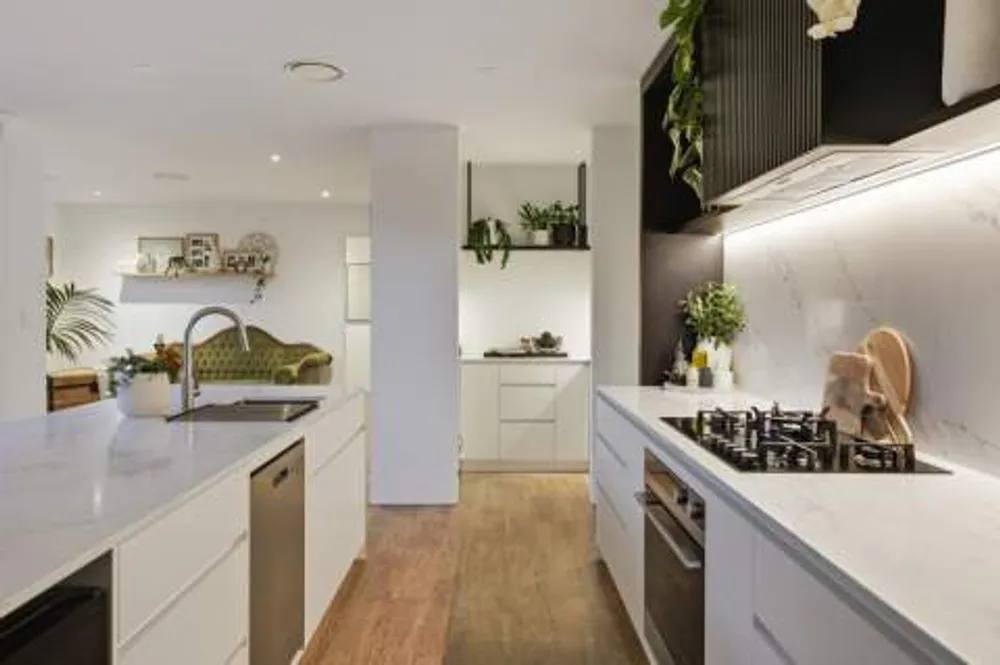 Photos of 33 Montia Close