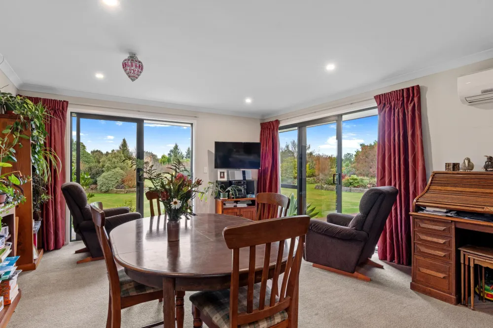 Photos of 127 Wards Road