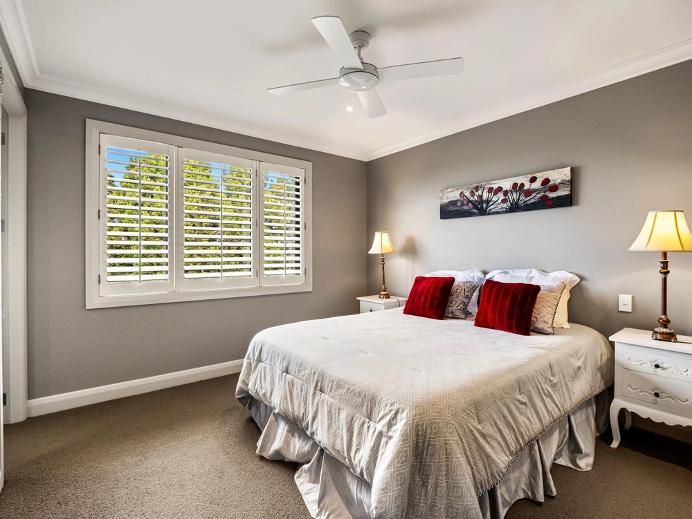 Photos of 265A Hot Springs Road