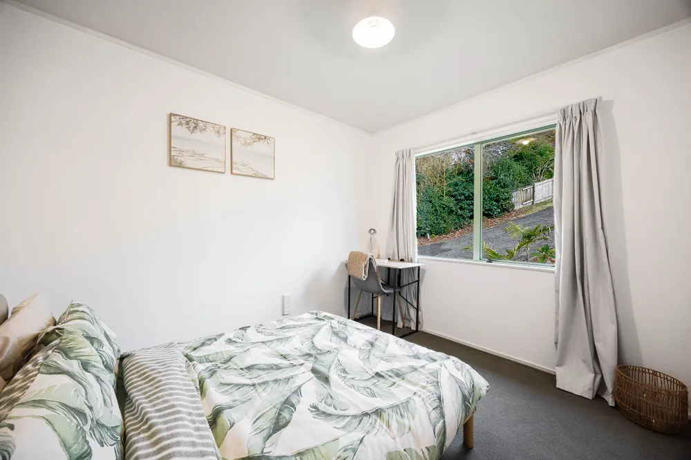 Photos of 85b Fairclough Road
