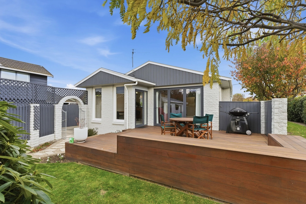 Photos of 72 Merrin Street