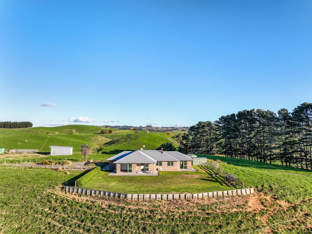 Photos of 1217 Miranda Road