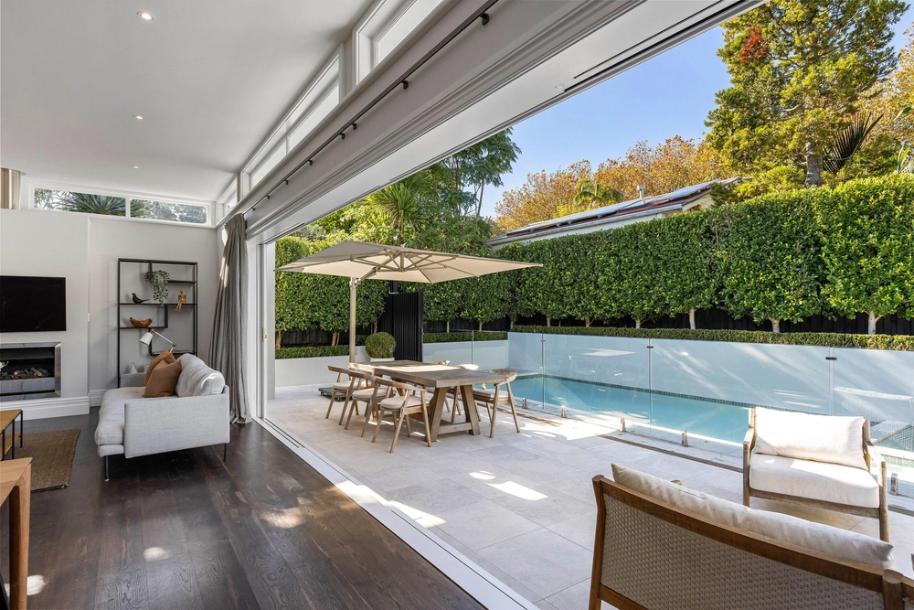 Photos of 16 Wilton Street