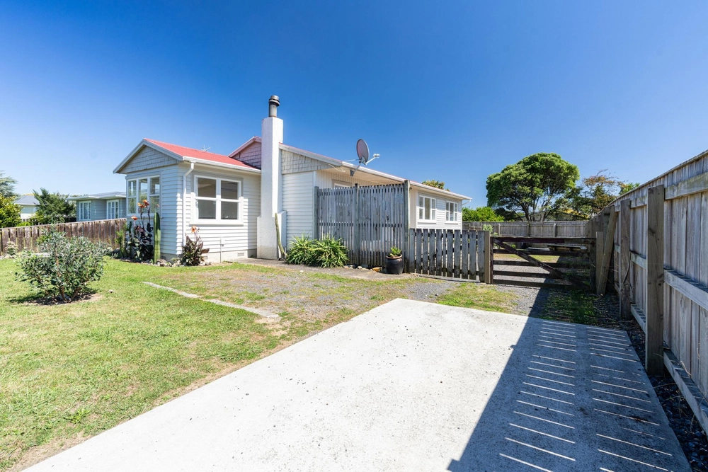 Photos of 38 Balmoral Street